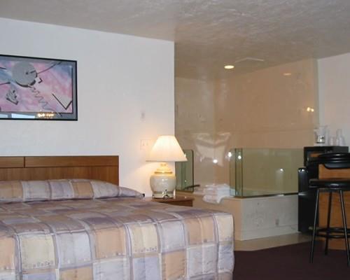 Red Carpet Inn Medford Quarto foto