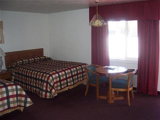 Red Carpet Inn Medford Quarto foto